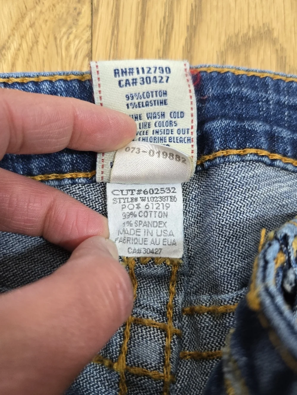 Y2k True Religion Low Rise Flare Jeans Size 31 Medium Wash - Picture 8 of 12